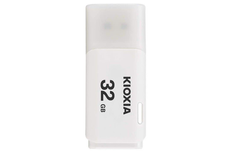 فلش مموری کیوکسیا U202 USB 2 ظرفیت 32 گیگابایت